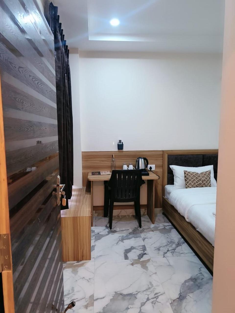 Nandi Retreat Homestay Varanasi Ngoại thất bức ảnh